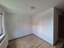 Pronájem bytu 1+kk, Návsí, 25 m2