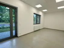 Pronájem obchodního prostoru, Františkovy Lázně, Nádražní, 27 m2