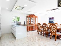 Prodej rodinného domu, Buštěhrad, Břízová, 250 m2