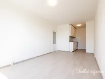 Pronájem bytu 2+kk, Praha, Štichova, 42 m2