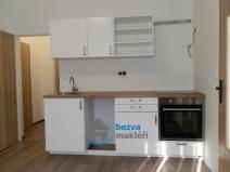 Pronájem bytu 2+1, Skuteč, Školní, 50 m2