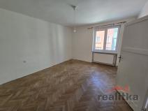 Pronájem bytu 2+1, Opava - Město, Ostrožná, 54 m2