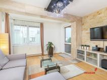 Prodej bytu 2+kk, Hradec Králové - Třebeš, Svatojánská, 62 m2