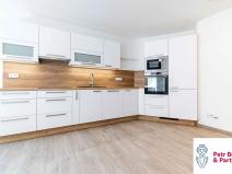 Pronájem bytu 3+kk, Rakovník, Husovo náměstí, 87 m2