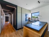 Prodej rodinného domu, Mukařov - Srbín, Bezová, 132 m2