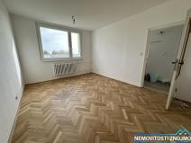 Pronájem bytu 1+1, Znojmo, náměstí Svobody, 34 m2