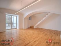 Prodej bytu 2+kk, Praha - Nusle, Jaromírova, 71 m2