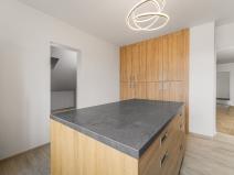 Prodej bytu 3+1, Planá, 155 m2