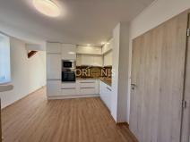 Pronájem bytu 4+1, Chomutov, Na Příkopech, 98 m2
