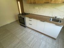 Pronájem bytu 3+1, Praha - Satalice, U obory, 74 m2