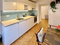 Pronájem bytu 2+1, Praha, Podbabská, 60 m2