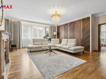 Prodej bytu 4+1, Karlovy Vary, Nebozízek, 130 m2