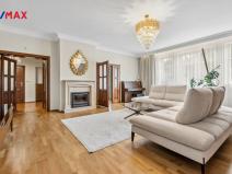 Prodej bytu 4+1, Karlovy Vary, Nebozízek, 130 m2