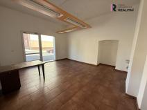 Pronájem obchodního prostoru, Kraslice, 5. května, 27 m2