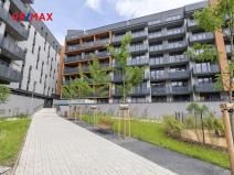 Prodej bytu 1+kk, Praha - Háje, Sochorcova, 31 m2