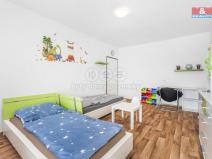 Prodej bytu 3+1, Ústí nad Labem - Mojžíř, Peškova, 65 m2