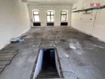 Pronájem garážového stání, Horažďovice, Husovo náměstí, 89 m2