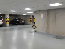 Pronájem garážového stání, Praha - Košíře, Pod radnicí, 16 m2
