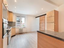 Prodej bytu 3+1, Chýně, 65 m2