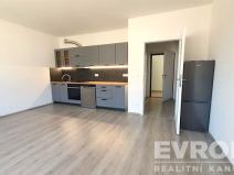 Prodej bytu 1+kk, Pardubice - Pardubičky, Východní, 35 m2