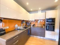 Pronájem bytu 3+kk, Praha, Mikulova, 64 m2