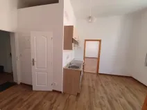 Pronájem bytu 2+1, Jihlava, Benešova, 79 m2
