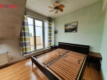 Pronájem bytu 3+kk, Praha, Kašparovo náměstí, 80 m2