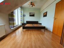 Pronájem bytu 3+kk, Praha, Kašparovo náměstí, 80 m2