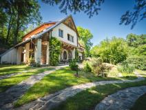 Prodej vily, Chrášťany - Černíkovice, 240 m2