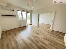Pronájem bytu 3+kk, Praha - Libeň, Březenská, 70 m2