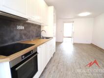 Pronájem bytu 2+kk, Děčín - Děčín IV-Podmokly, Raisova, 52 m2