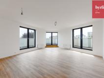 Prodej bytu 1+kk, Opava, Rolnická, 52 m2