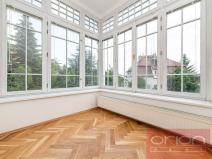 Pronájem rodinného domu, Praha - Smíchov, U Nesypky, 290 m2