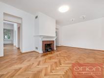 Pronájem rodinného domu, Praha - Smíchov, U Nesypky, 290 m2