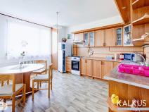 Prodej bytu 2+1, Hradec Králové, třída Edvarda Beneše, 71 m2