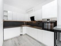 Pronájem bytu 2+kk, Hradec Králové - Třebeš, Svatojánská, 32 m2