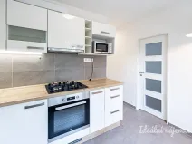 Pronájem bytu 2+1, Praha - Hloubětín, Zelenečská, 54 m2