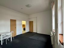 Pronájem bytu 1+kk, Pardubice - Bílé Předměstí, Štrossova, 28 m2