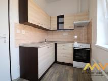 Pronájem bytu 1+kk, Hradec Králové - Nový Hradec Králové, Hlavní, 25 m2