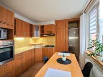 Pronájem bytu 3+1, Pardubice, Na Drážce, 70 m2