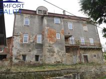 Prodej kanceláře, Loužnice, 561 m2