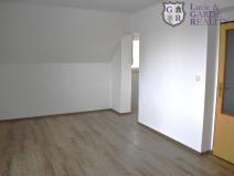 Prodej bytu 3+1, Bernartice, V zahrádce, 57 m2