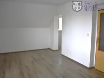 Prodej bytu 3+1, Bernartice, V zahrádce, 57 m2