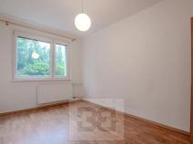 Pronájem bytu 2+1, Liberec, Sametová, 56 m2