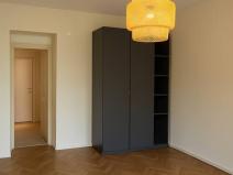 Pronájem bytu 1+kk, Praha - Smíchov, Plzeňská, 31 m2