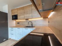 Pronájem bytu 2+kk, Praha - Smíchov, Nádražní, 65 m2
