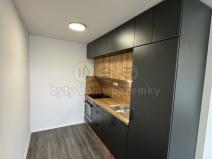 Pronájem bytu 1+kk, Louny, Husova, 38 m2