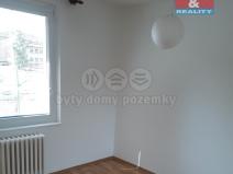 Pronájem bytu 2+kk, Chvaletice, U Kulturního domu, 41 m2