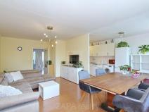 Prodej bytu 3+1, Praha - Řepy, Skuteckého, 86 m2