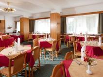 Pronájem restaurace, Františkovy Lázně, Nezvalova, 120 m2